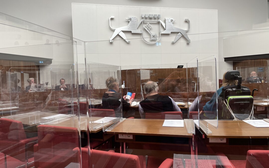 Uraufführung – Aus den Akten auf die (Bürgerschafts)Bühne